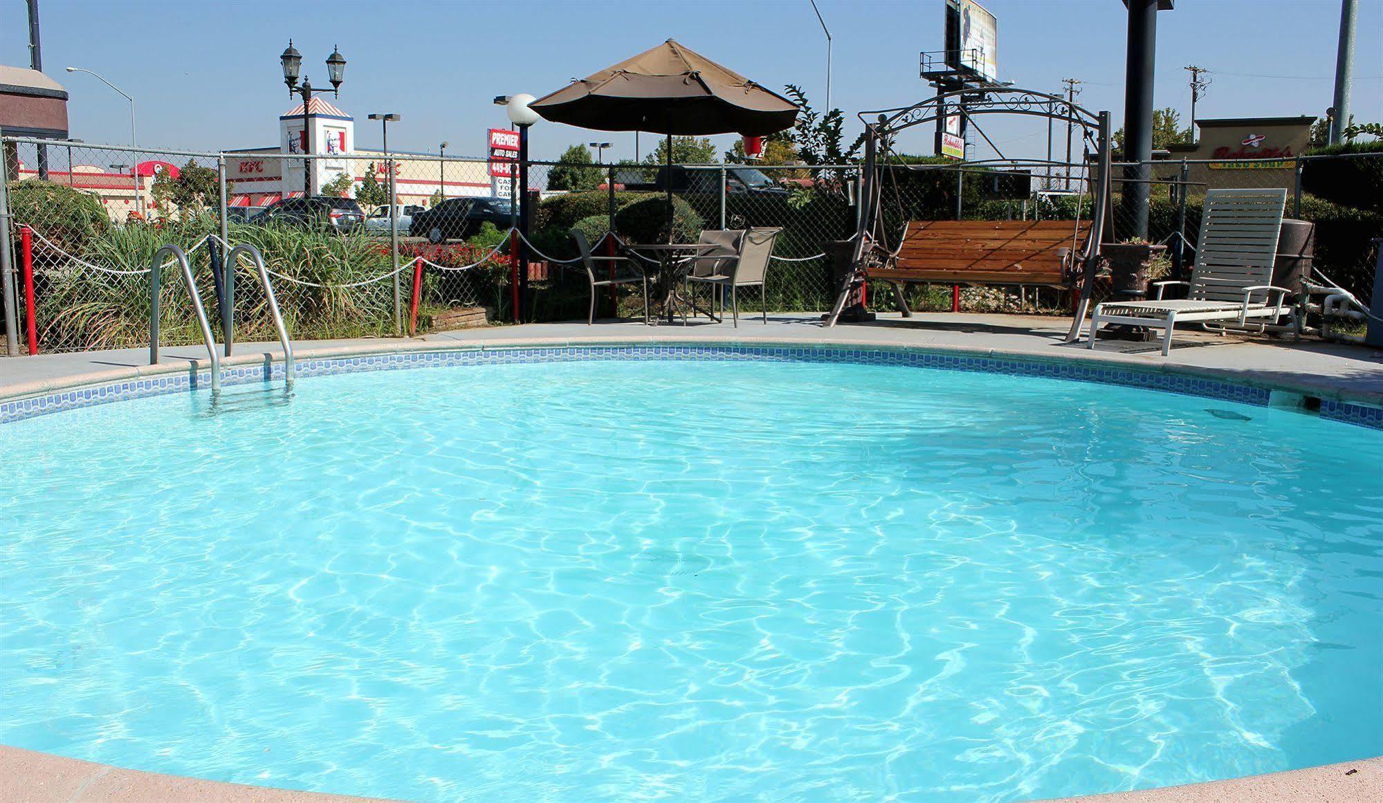 Garden View Inn Фресно Екстер'єр фото